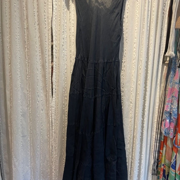 CP SHADES | Linen Dress - Picture 4 of 6